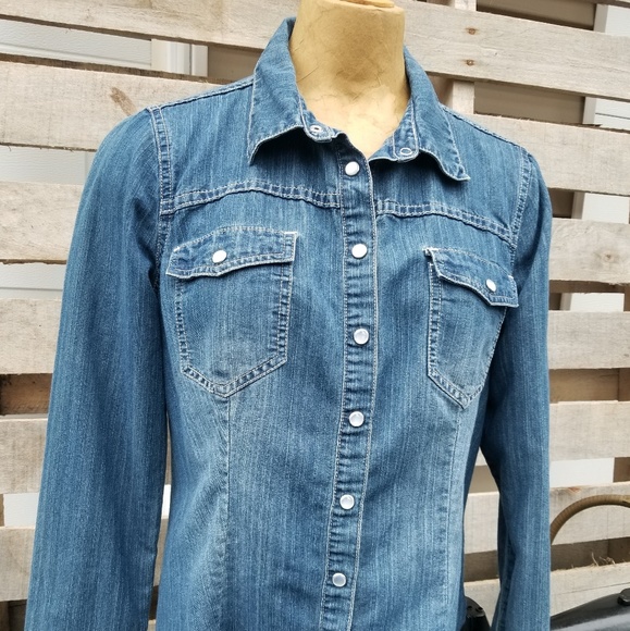 Denim jean shirt - Picture 1 of 4